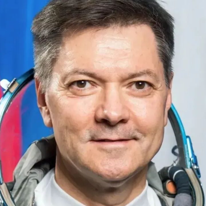 Astronauta russo quebra recorde mundial 878 dias no espaço