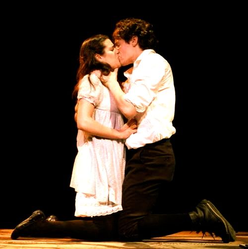 Lea e Jonathan contracenaram juntos na Broadway, no musical