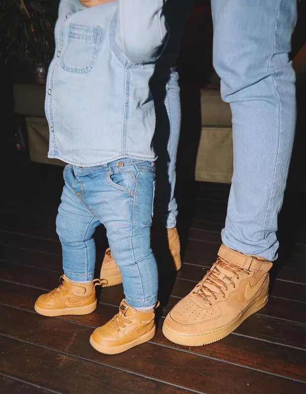 Pai e filho se vestem iguais. (Foto: Reprodução/Instagram)