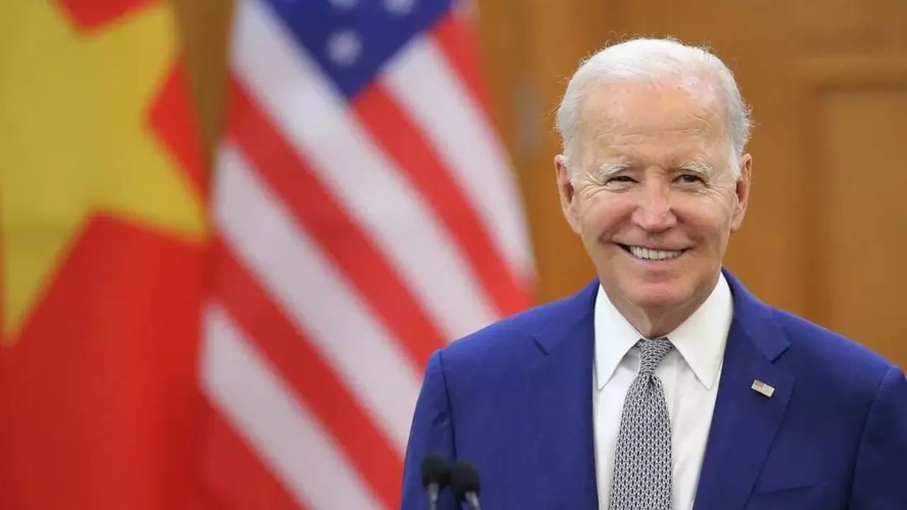 Presidente Joe Biden em visita ao Vietnã.