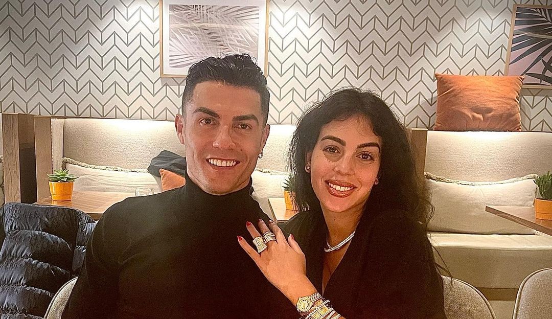 Cristiano Ronaldo comemora aniversário ao lado da esposa