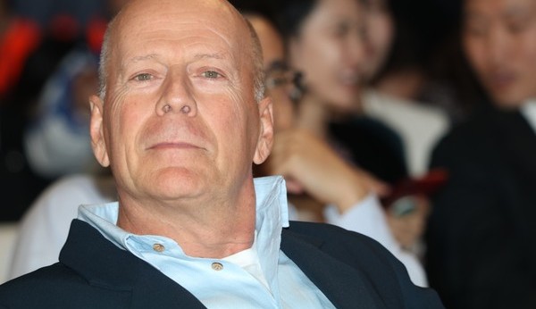Bruce Willis tem categoria própria no Framboesa de Ouro, piores do ano