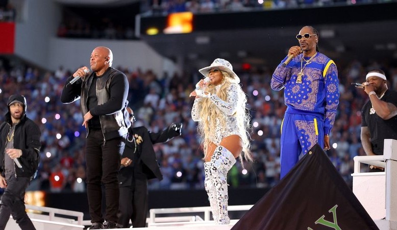 Show do Super Bowl reúne astros do Rap