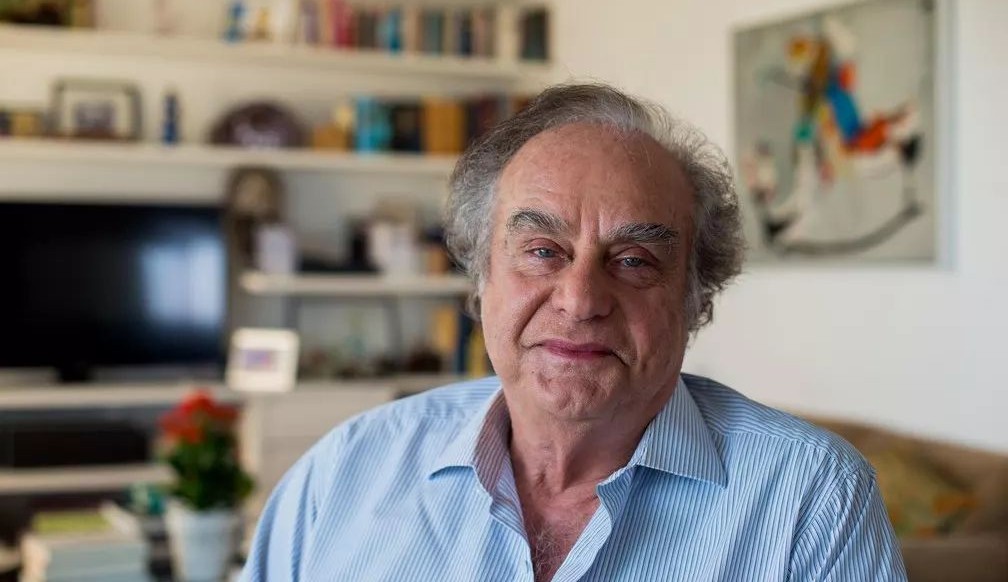 Morre Arnaldo Jabor, cronista, cineasta e jornalista brasileiro 