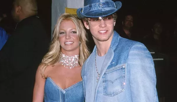 Britney Spears acusa ex Justin Timberlake de se aproveitar dela por fama e atenção