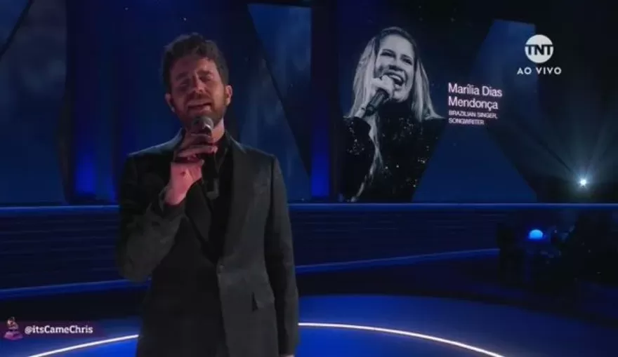 Marília Mendonça é celebrada em homenagem durante o Grammy