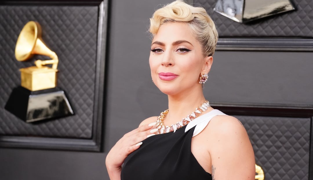 Grammy 2022: Confira os looks das celebridades no tapete vermelho