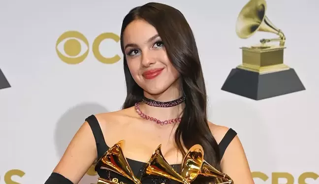 Olivia Rodrigo foi um dos destaques do Grammy 2022