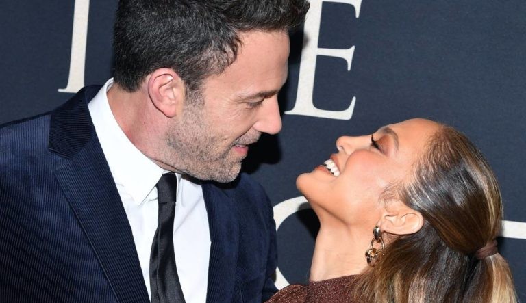Jennifer Lopez e Ben Affleck anunciam novo noivado