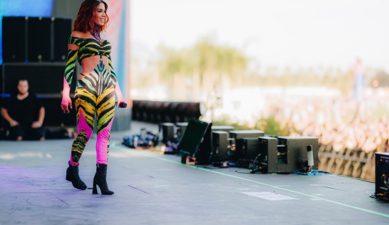 Anitta entrega espetáculo em show no Coachella 2022