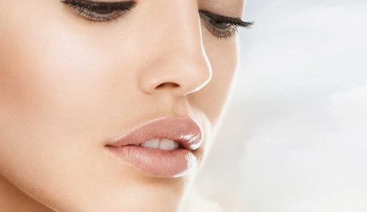 Skincare labial: Cuidados essenciais para os lábios nessa estação 