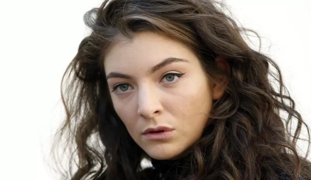  Lorde adia show de turnê ‘Solar Power’ por problemas de saúde