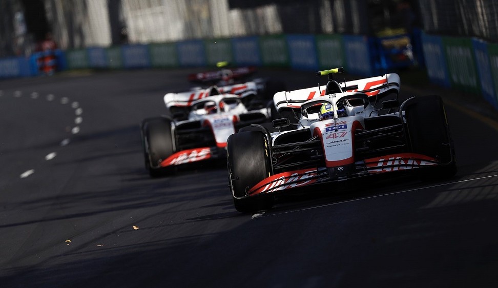 Relação entre Haas e Ferrari chama atenção de equipes rivais