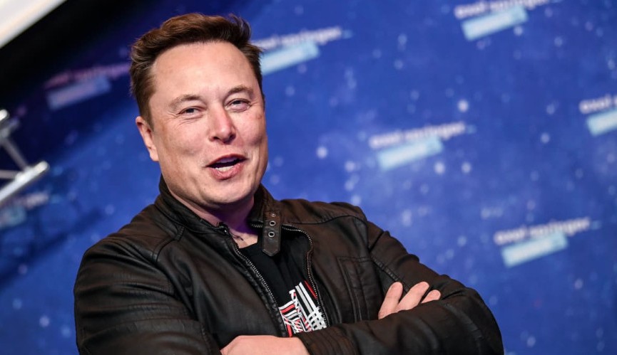 Por aquisição no Twitter Elon Musk está US$ 29 bilhões menos rico