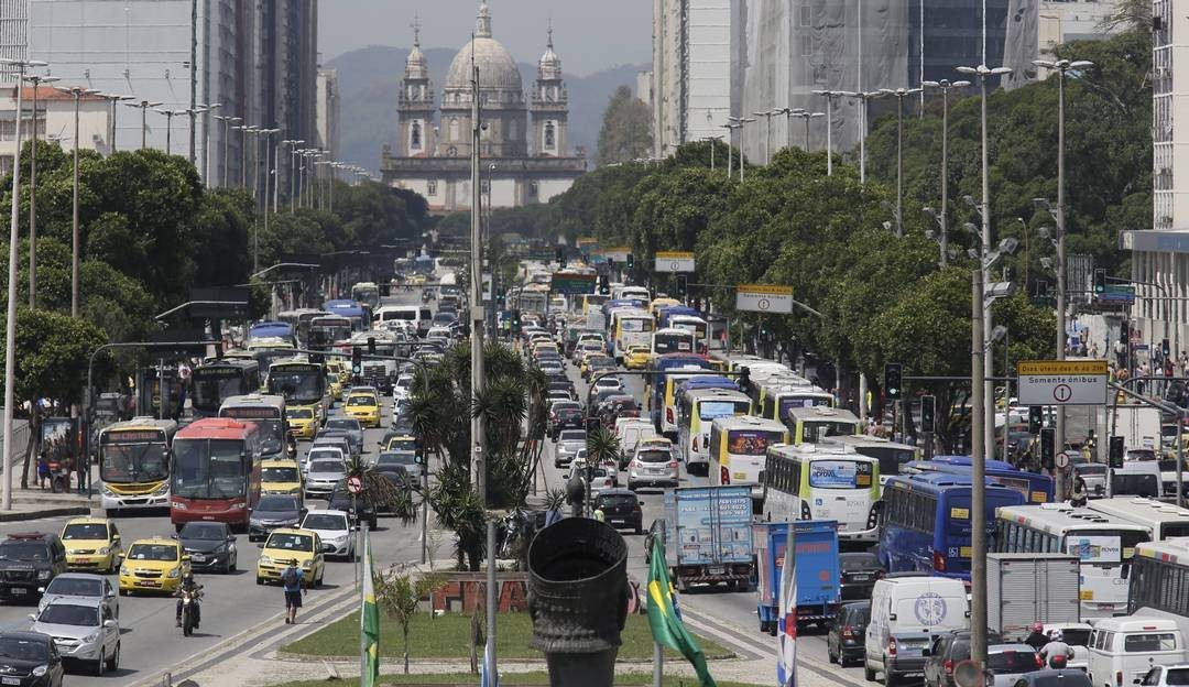 Envelhecimento da frota de carros é acelerada durante a pandemia no Brasil 