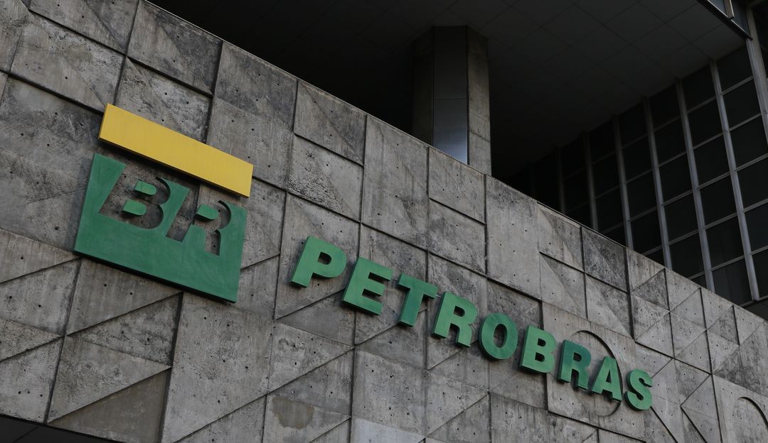 Presidente da Petrobras pode influenciar o preço do combustível