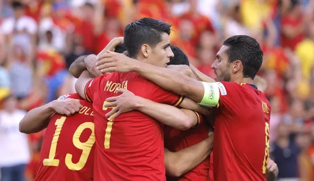 Espanha vence República Tcheca e ultrapassa Portugal na liderança do Grupo A2 da Nations League