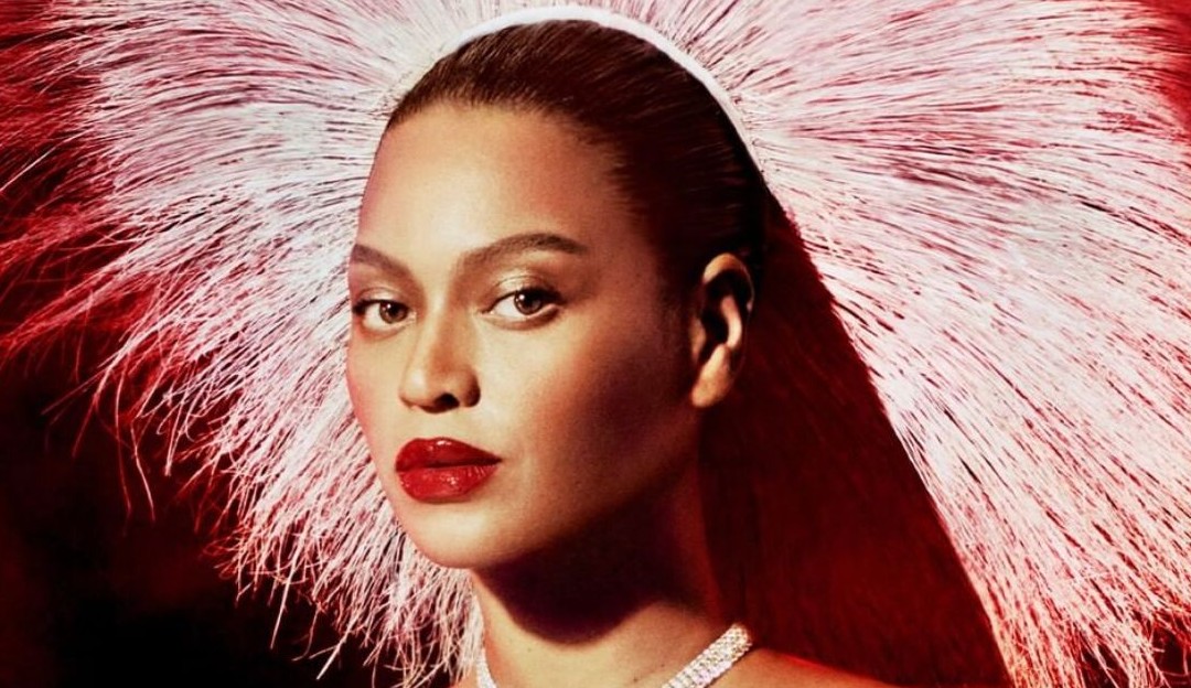 Beyoncé revela capa de seu novo álbum 