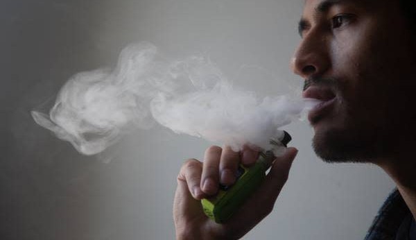 Em votação unânime, Anvisa mantém proibição da venda de cigarro eletrônico