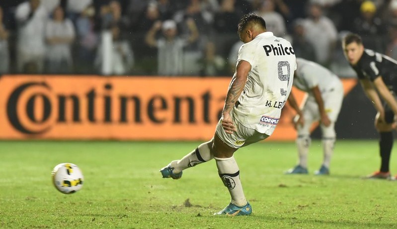 Santos derrota o Corinthians na Vila mas não consegue classificação