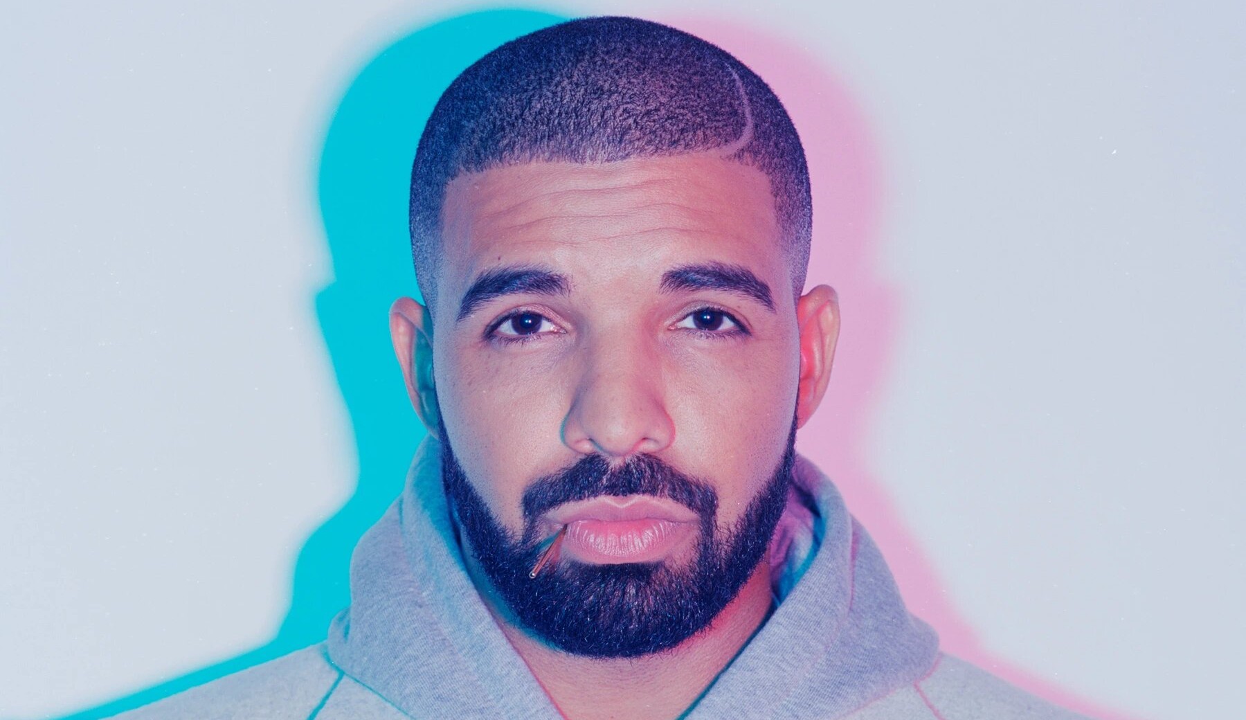 Drake volta atrás e confirma que foi detido na Suécia 