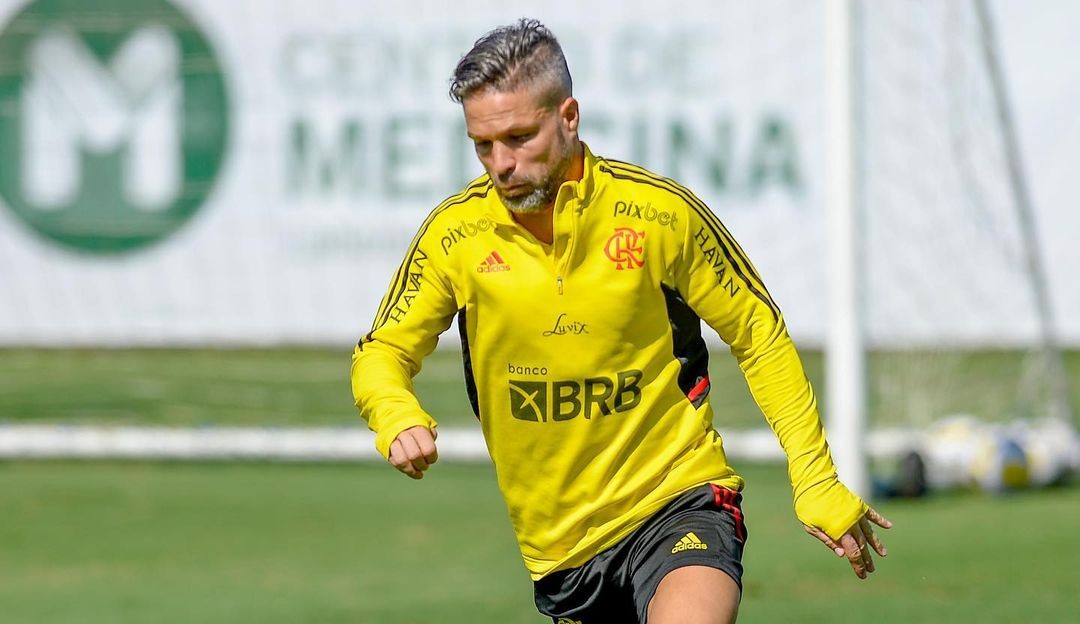 Diego Ribas anuncia que não jogará mais pelo Flamengo no final do ano