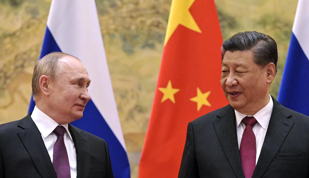 China anuncia que juntará tropas do país com a da Rússia para participar de exercícios militares