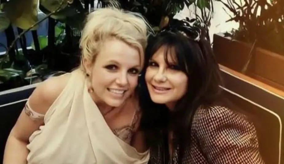 Fim de guerra familiar: Britney Spears tenta se reconciliar com a mãe