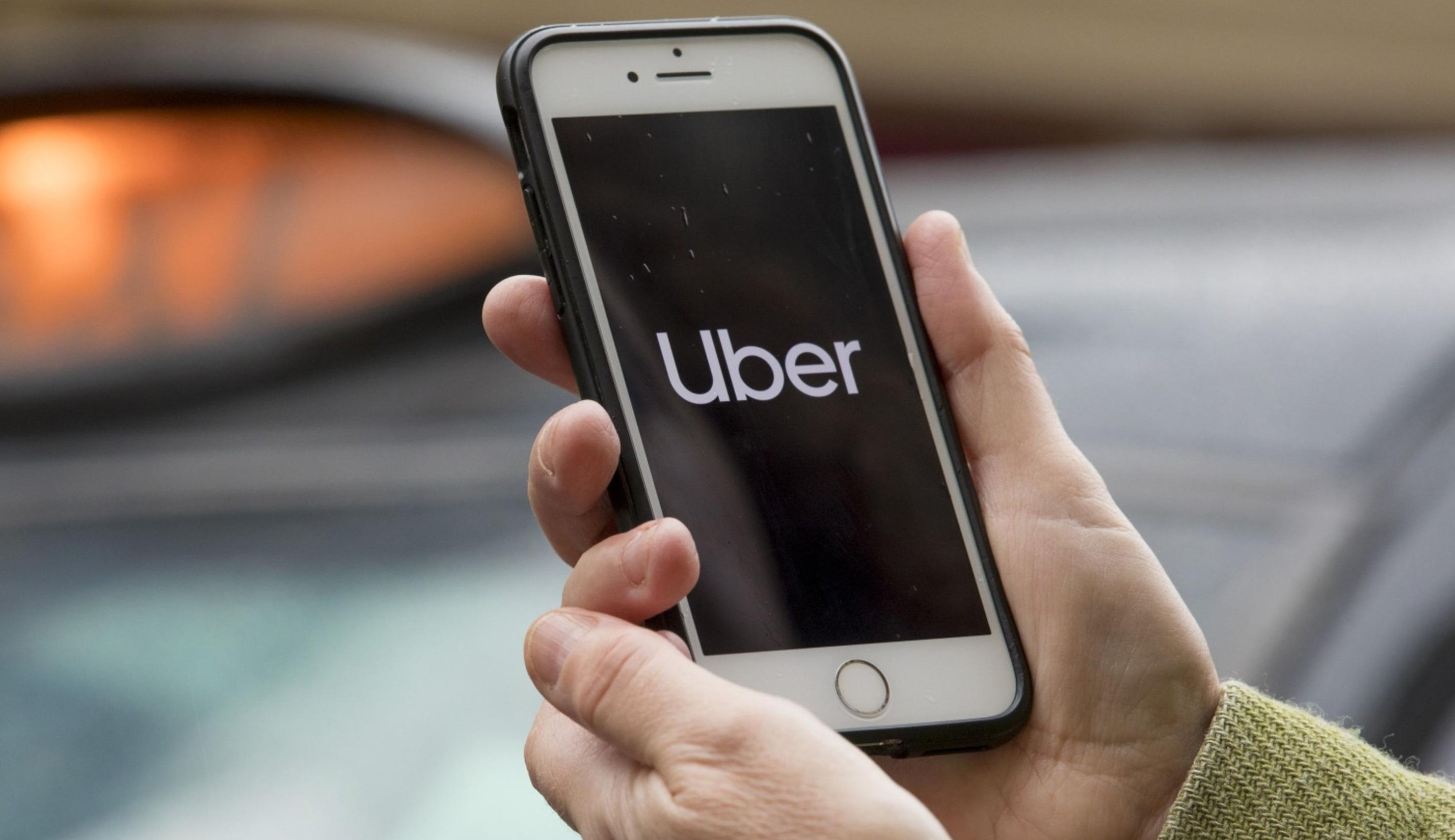 Prefeituras do Rio de Janeiro e São Paulo pretendem suspender Uber Moto