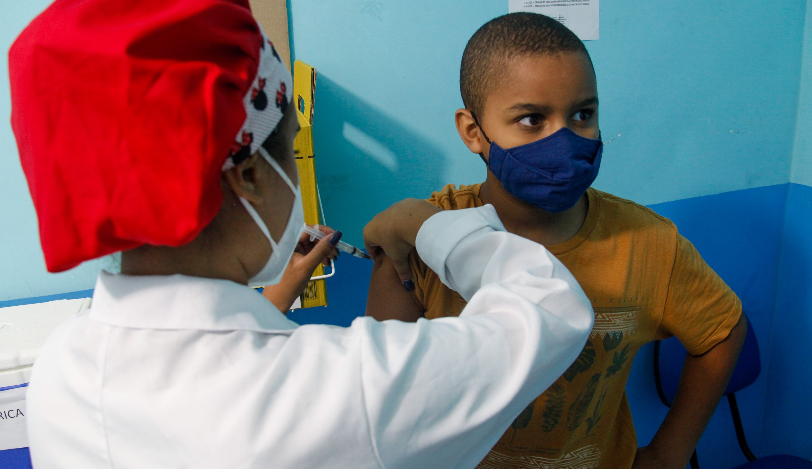 Ministério da Saúde distribui mais de 740 mil doses de Coronavac para vacinação infantil