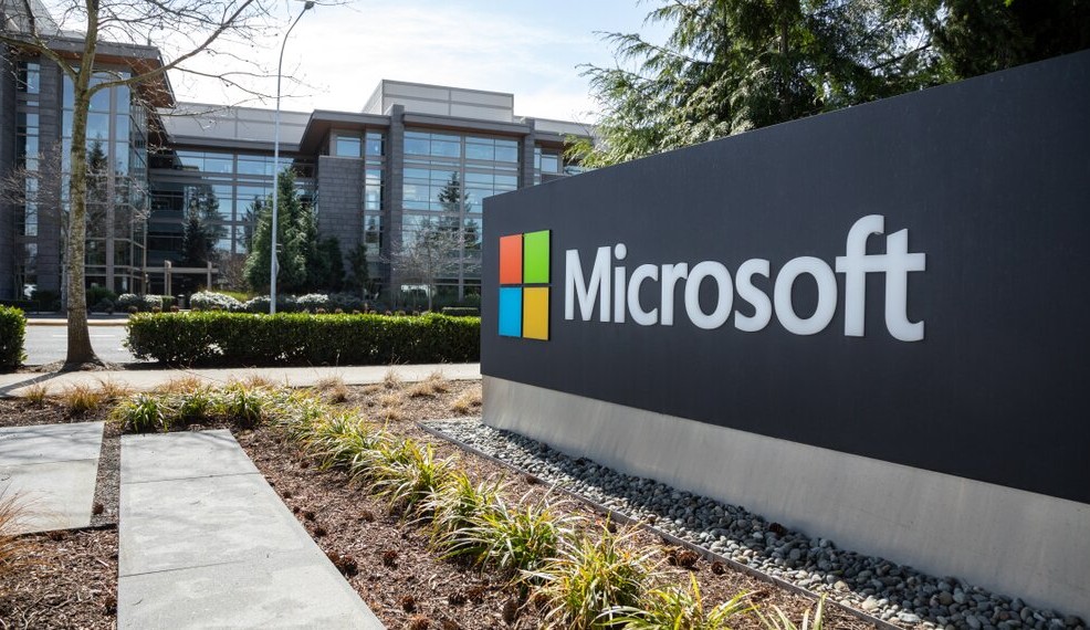Em comunicado a impressa Microsoft anuncia a demissão de 10 mil funcionários