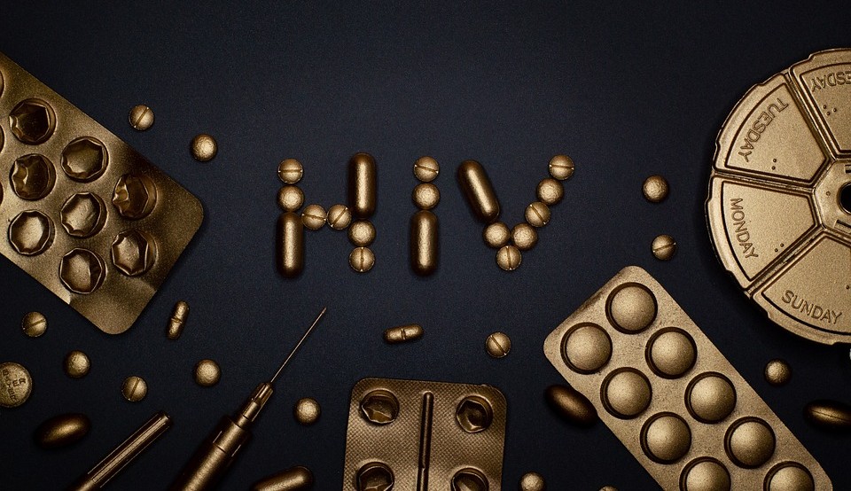 Ministério da Saúde estima que mais de um milhão de pessoas portam HIV no Brasil 