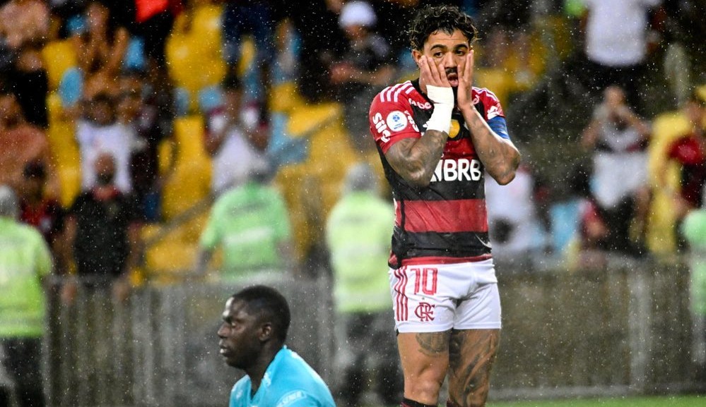 Gabigol sai em defesa de Vitor Pereira no Flamengo: “Trabalhar mais e falar menos”
