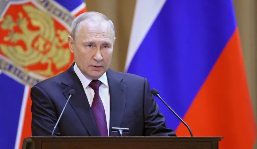 Presidente russo afirma que instalará armas nucleares estratégicas na Bielorrússia