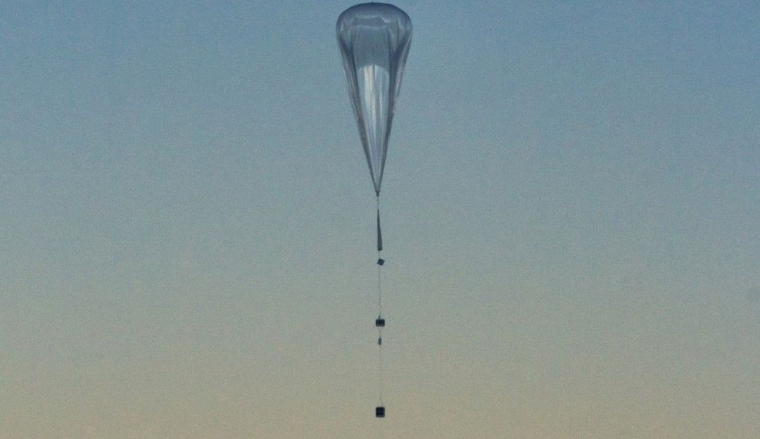 Startup francesa oferece viagem de balão espacial com vista da Terra