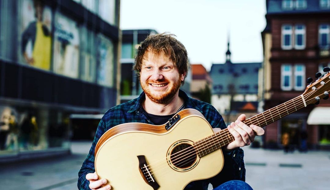 Ed Sheeran é inocentado no processo sobre plágio
