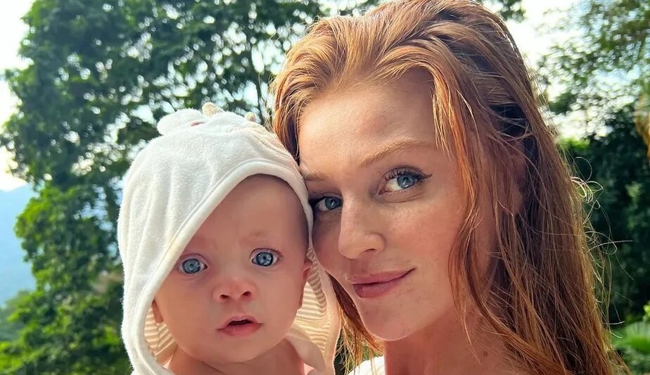 Cintia Dicker posta fotos com a filha Aurora, às vésperas do primeiro Dia das Mães