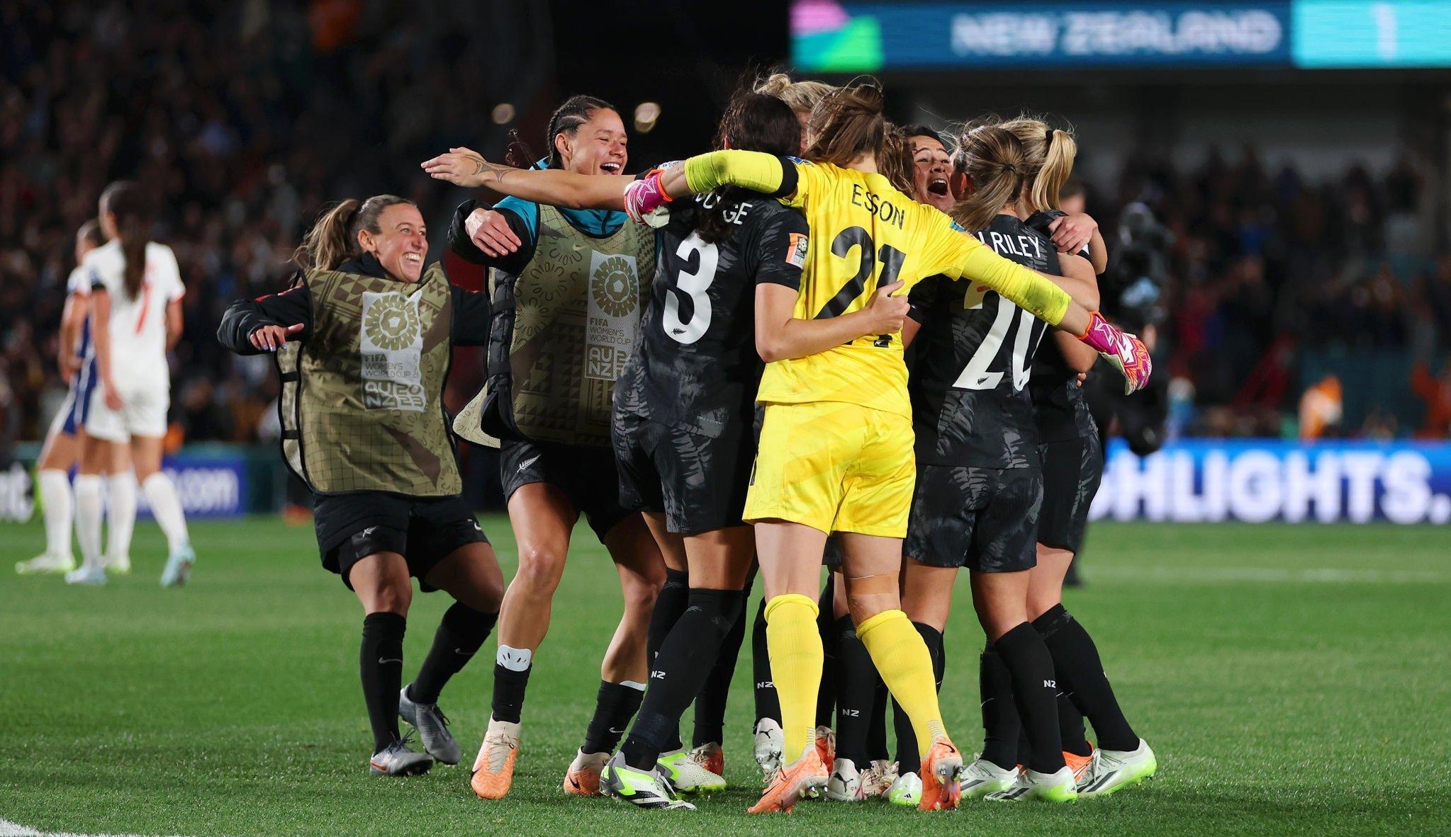 Nova Zelândia faz história e vence Noruega na estreia da Copa do Mundo Feminina