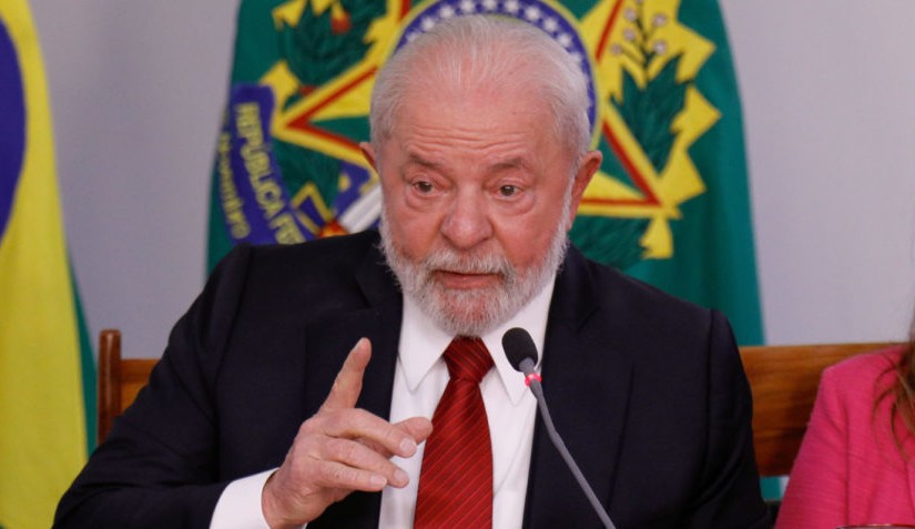 AGU pede punição de juiz que afirmou que Lula relativiza a prática de furtos de celulares