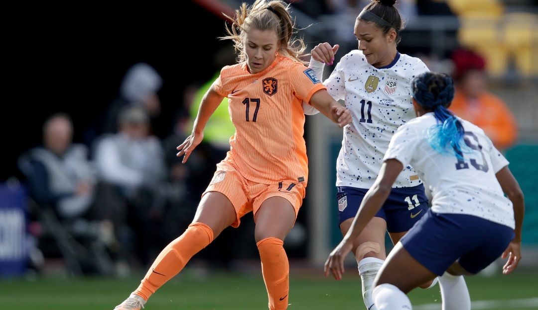 Em partida disputada, Estados Unidos e Holanda empatam na Copa do Mundo Feminina