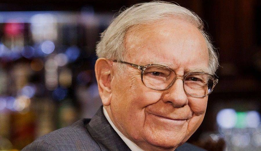 Berkshire Hathaway comandada por Warren Buffett alcança recorde lucrativo 