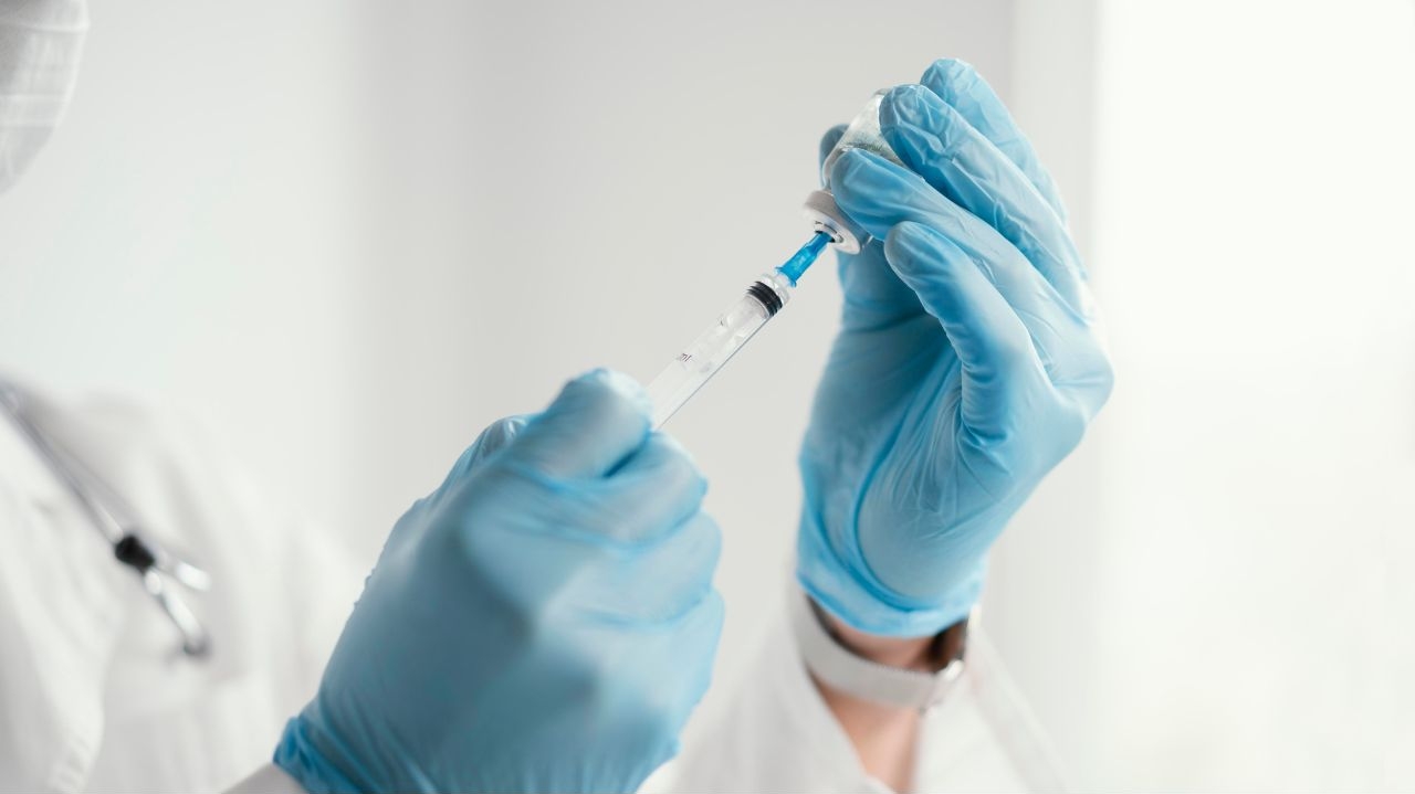 Estudo rumo à vacina contra o HIV está em fase final de testes