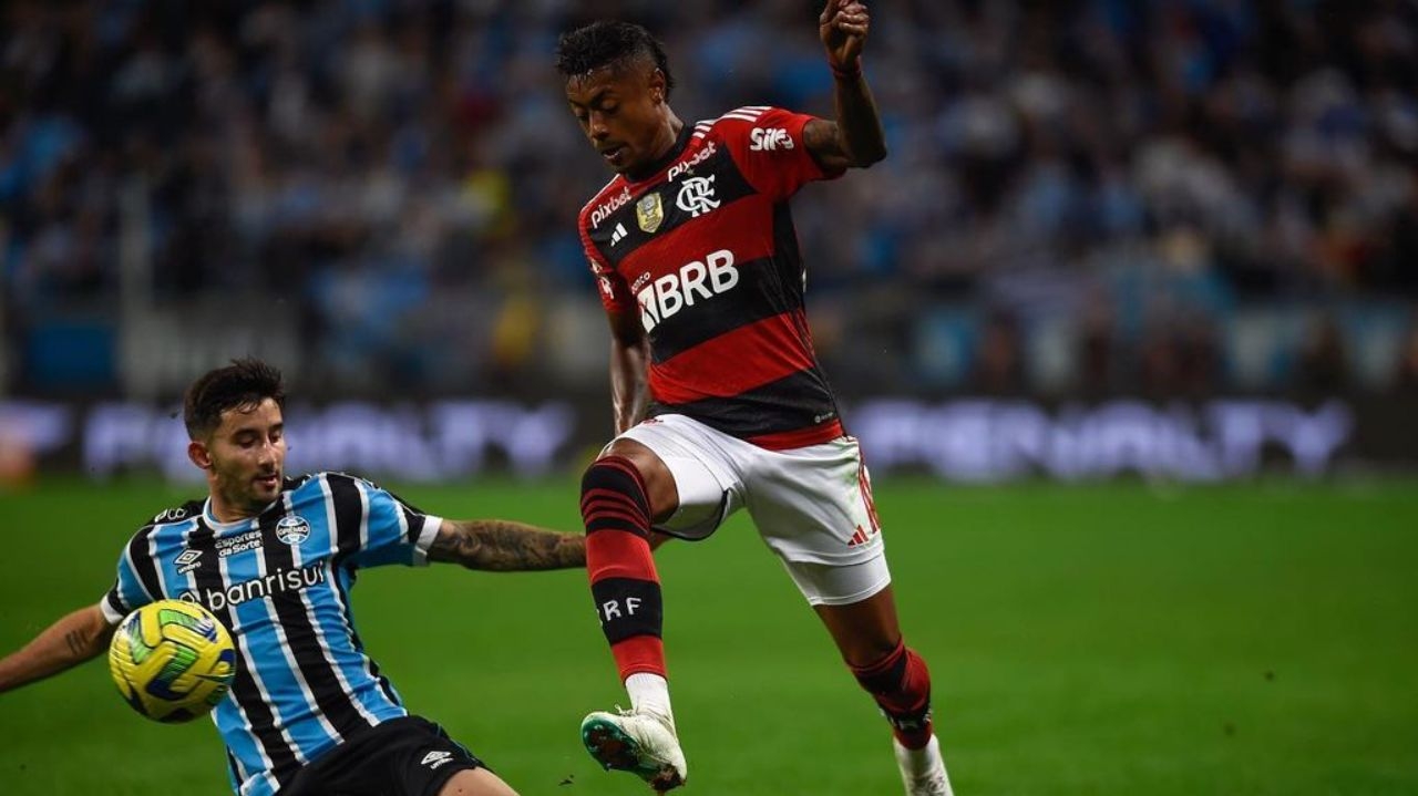 Grêmio contata Bruno Henrique, atacante do Flamengo