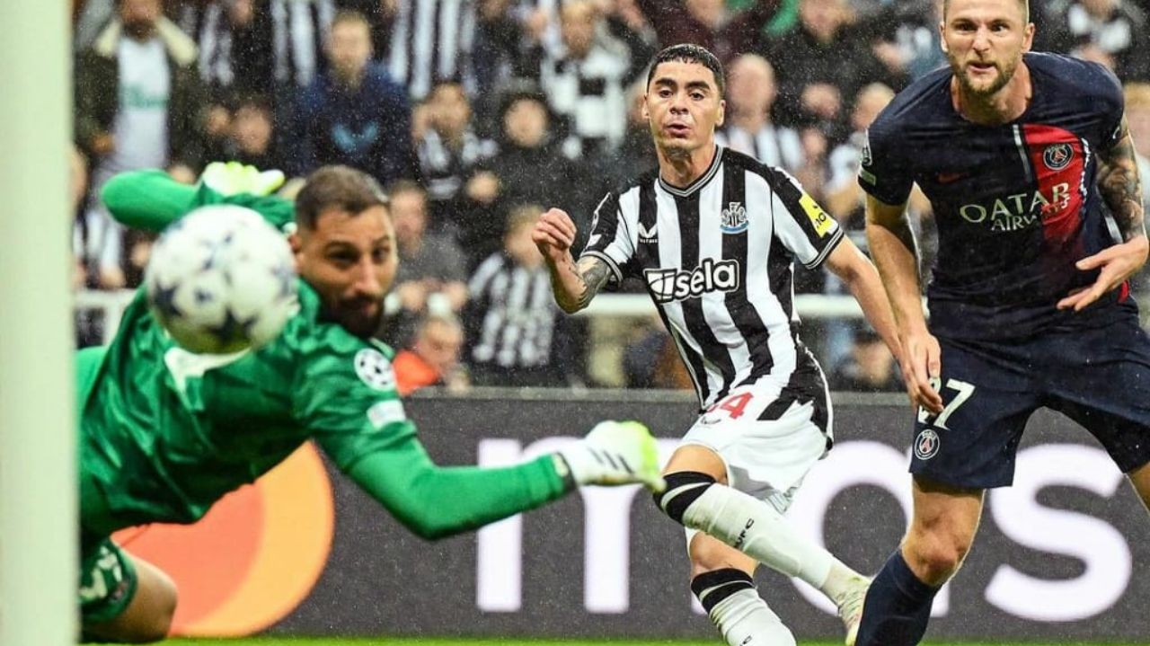 Após 20 anos sem jogar Champions League, Newcastle goleia PSG em casa