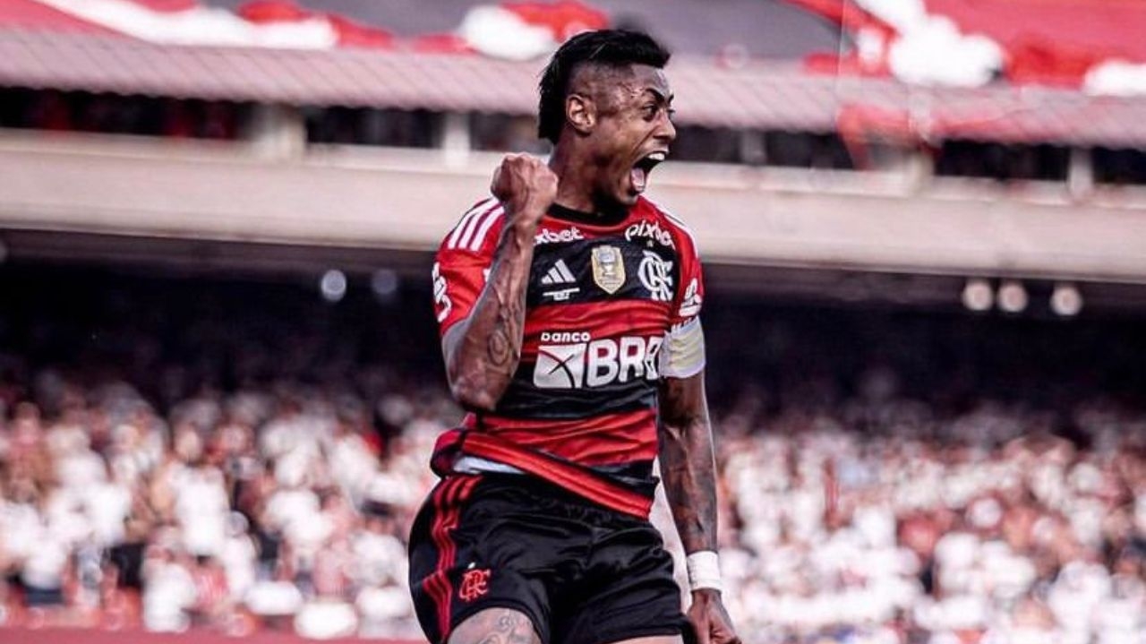 Flamengo marca reunião para tratativas de renovação com Bruno Henrique