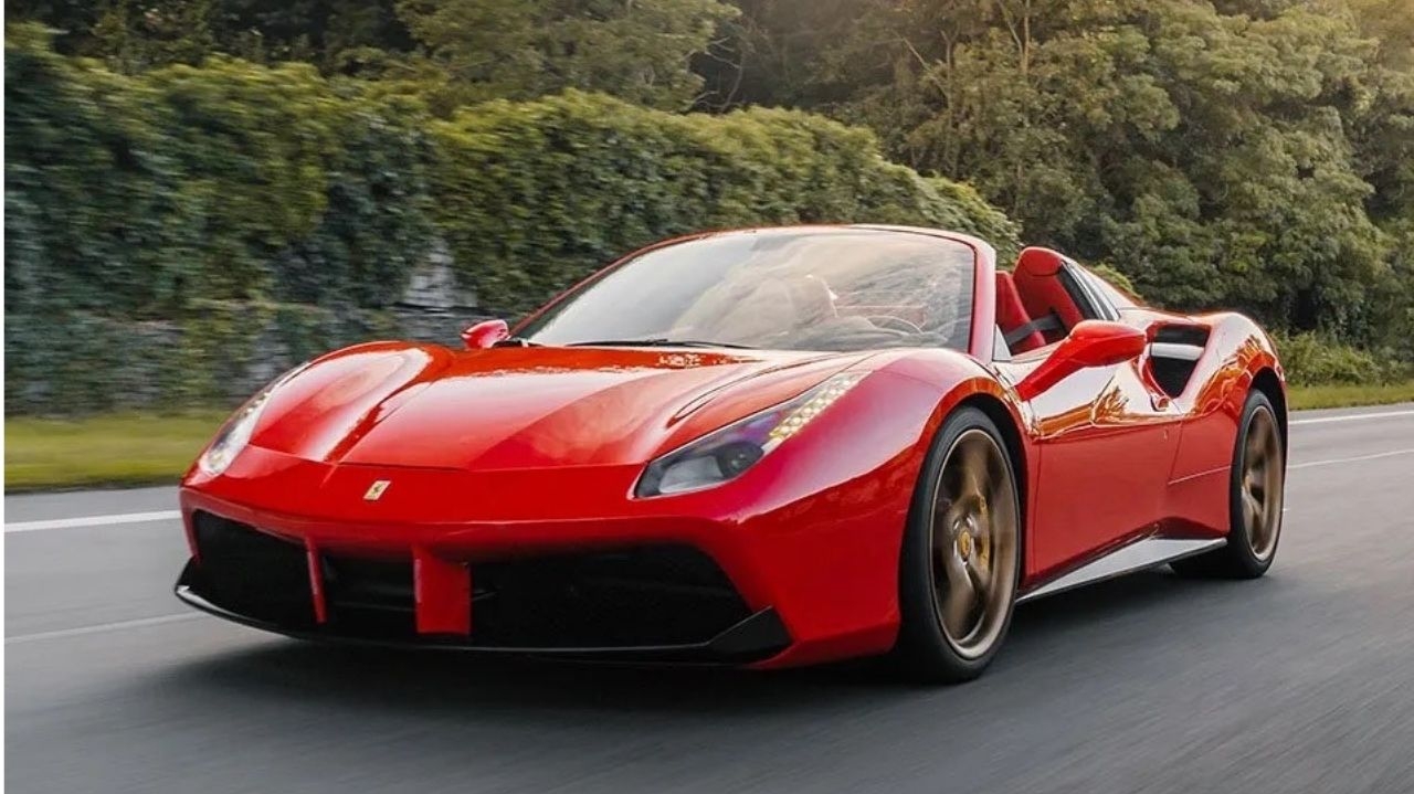 Ferrari abraça a era digital e aceita pagamento em criptomoedas