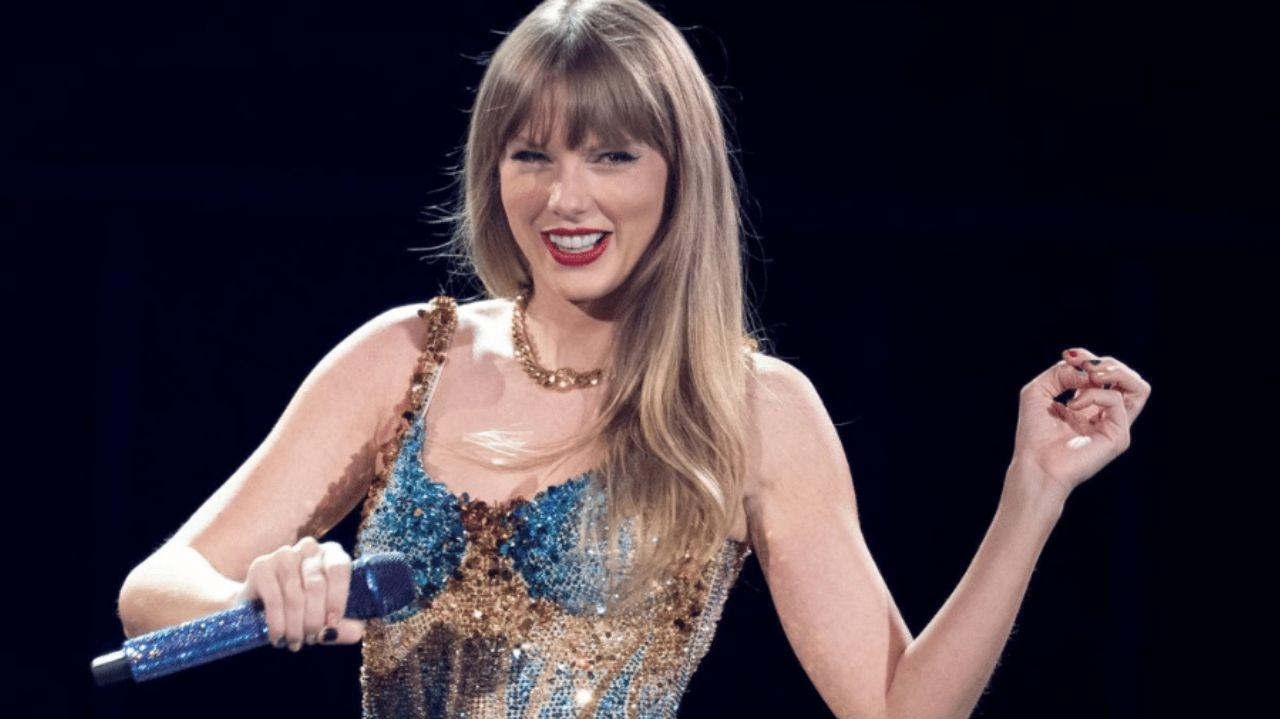 Taylor Swift é a cantora mais ouvida do ano, seguida por Bad Bunny