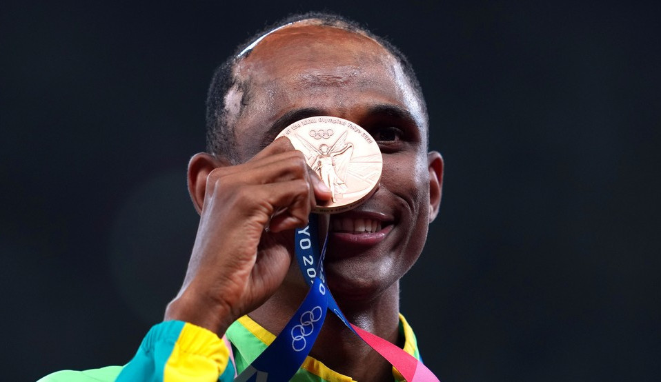 Histórico! Com recorde sul-americano, Alison Dos Santos conquista bronze nas Olimpíadas de Tokyo