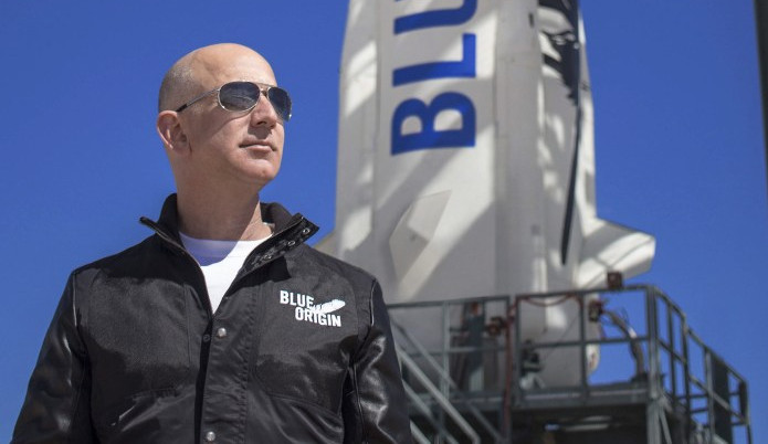 Bilionário Jeff Bezos processa NASA por contrato com a SpaceX