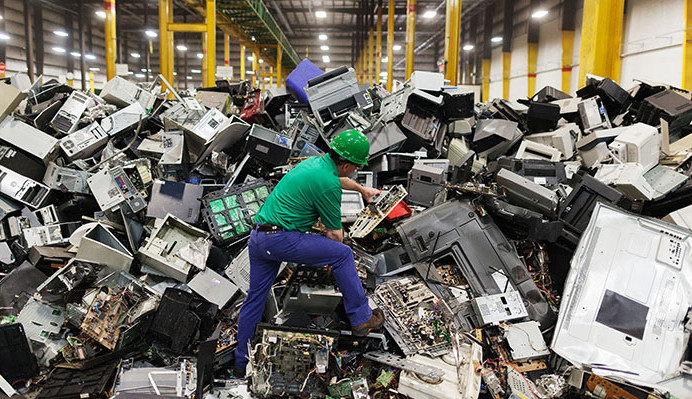 Brasil lidera ranking em descarte de lixo eletrônico